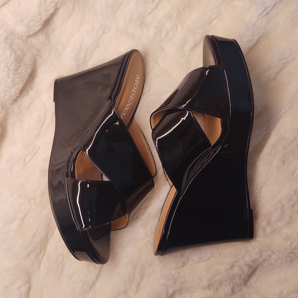 SALE!🔥 NEW! Glossy Black Patent Leather Criss Cross Strappy Wedge Heel Sandals - Picture 3 of 16